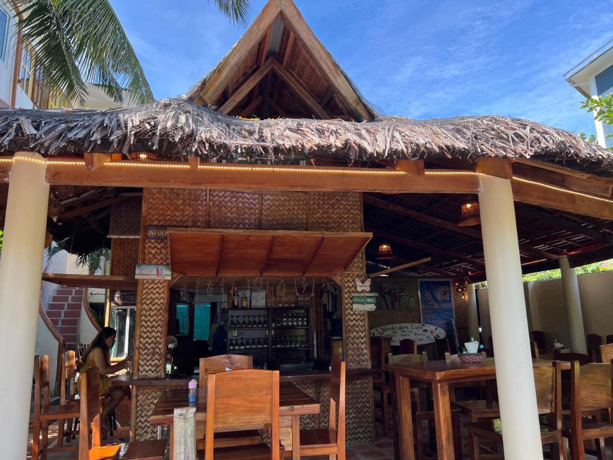 Wind Rider'S Inn Balabag  Zewnętrze zdjęcie