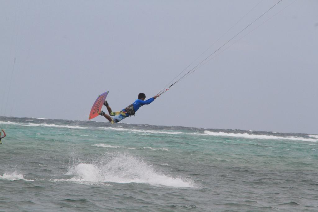 Wind Rider'S Inn Balabag  Zewnętrze zdjęcie