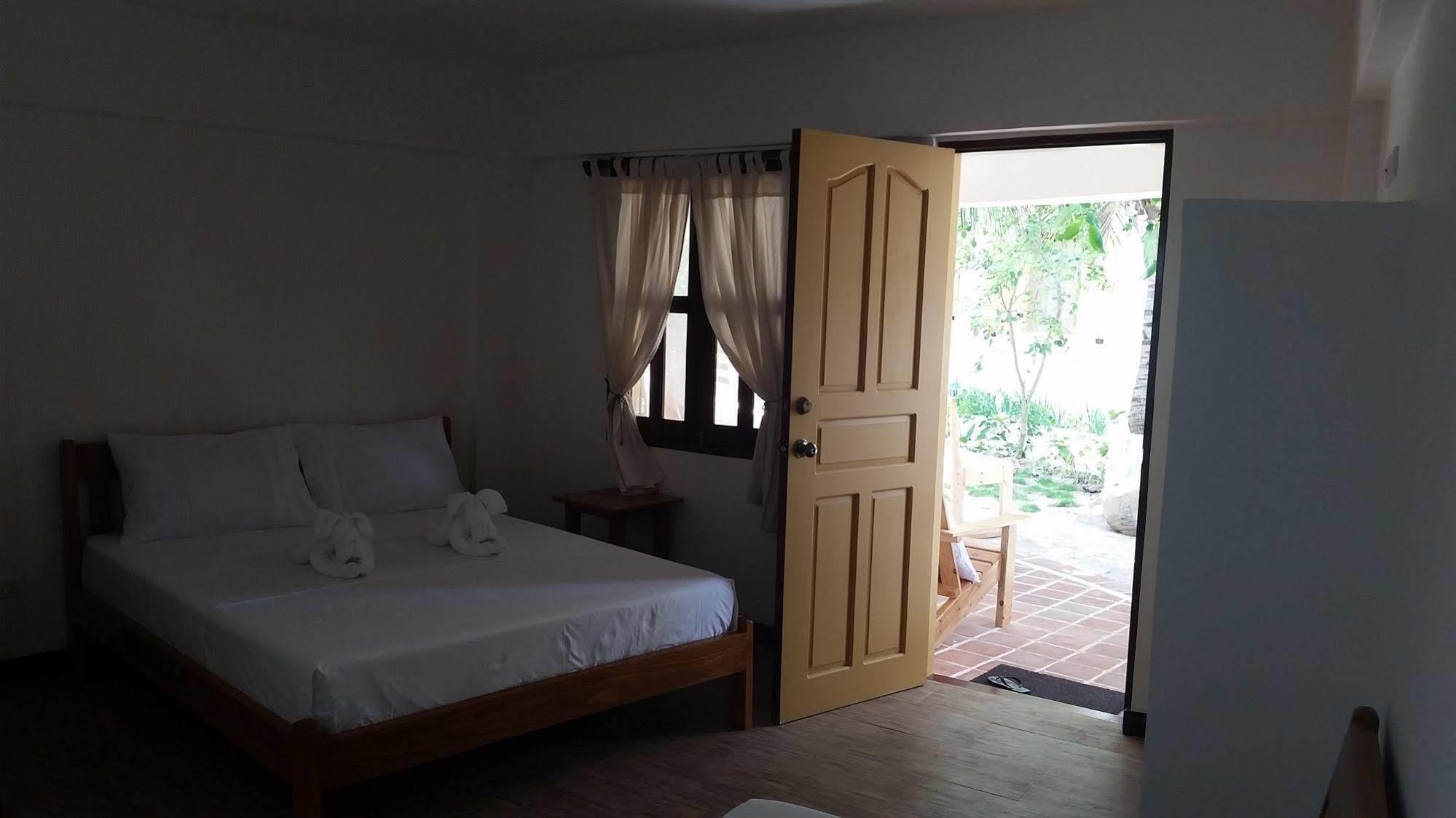 Wind Rider'S Inn Balabag  Zewnętrze zdjęcie